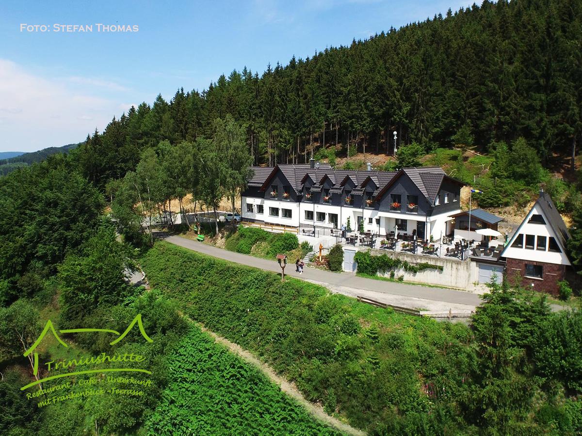 Die Triniushuette "Thueringens Schoenste Aussicht" Rauenstein Buitenkant foto